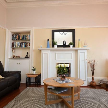 Sebright Holiday Apartment Данун Екстериор снимка